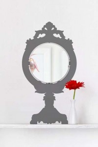 specchio-con-dipinto